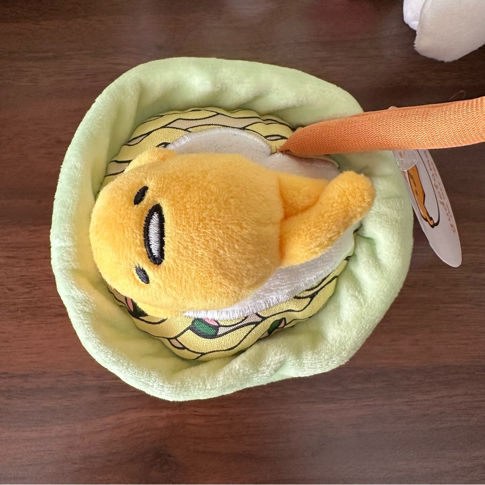 Gudetama Noodle Bowl Plush NWT
